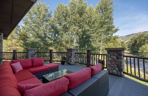 Steamboat Springs House | Majestic Vista Chalet | Private Indoor Pool | Hot Tub | Close to Resort