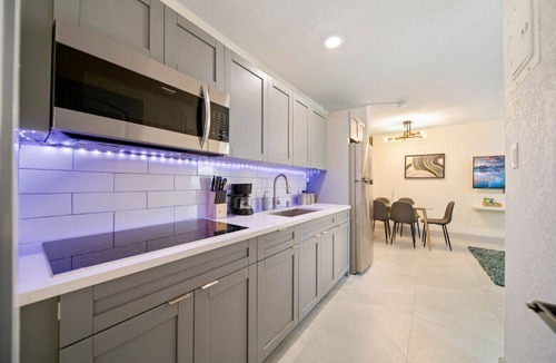 Victoria Park Apartment | Mango Lover's Peaceful Zen Retreat