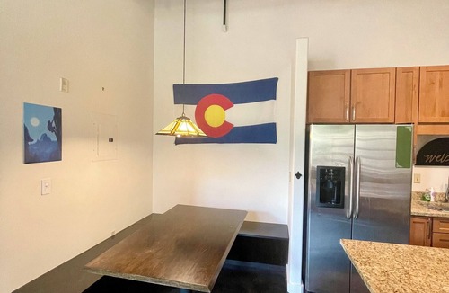 Manitou Springs Condo | Manitou Incline Retreat