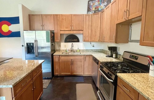 Manitou Springs Condo | Manitou Incline Retreat