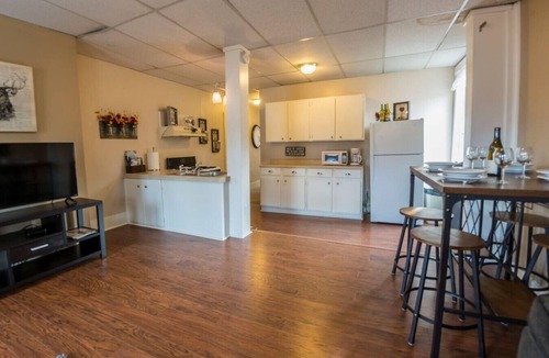 Manitou Springs Apartment | Manitou Loft