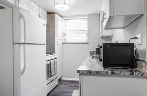 Maple Heights Apartment | Maple Heights Retreat