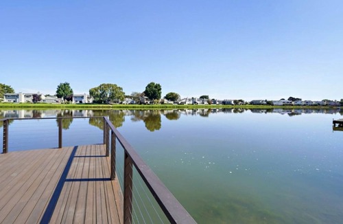 East San Mateo House | @ Marbella Lane - Waterfront Property | Laundry