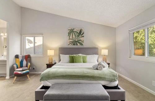 Noble House | #MarbellaLane-4BR SiliconValley Gem 16Min to Levi's