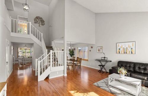 Noble House | #MarbellaLane-4BR SiliconValley Gem 16Min to Levi's