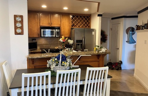 Hollywood Condo | Marina-Front 700 sq ft Suite-Style Condo–Nearly Twice the Space of a Hotel Room