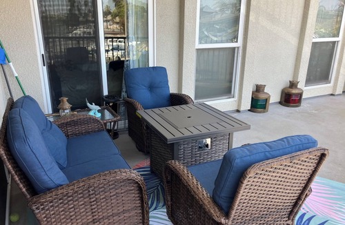 Hollywood Condo | Marina-Front 700 sq ft Suite-Style Condo–Nearly Twice the Space of a Hotel Room