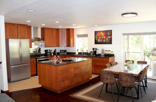 Mariposa House | Mariposa Retreat: Gateway to Yosemite!