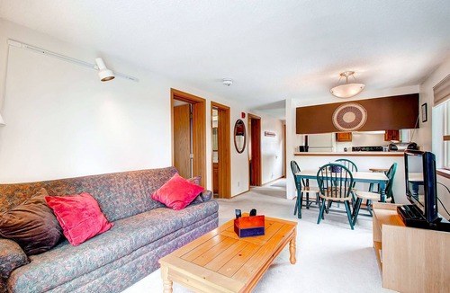 Warrior's Mark Condo | Mark IX #4: Outstanding Location - Close to Town and Slopes - Free Shuttle