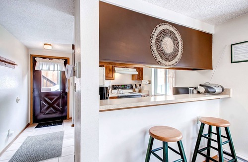 Warrior's Mark Condo | Mark IX #8: Outstanding Location - Close to Town and Slopes - Free Shuttle