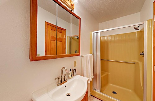 Matterhorn Village Apartment | Matterhorn Condo Unit #4 Condo