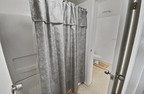 Fraser Apartment | Meadow Ridge Court 23-3 condo