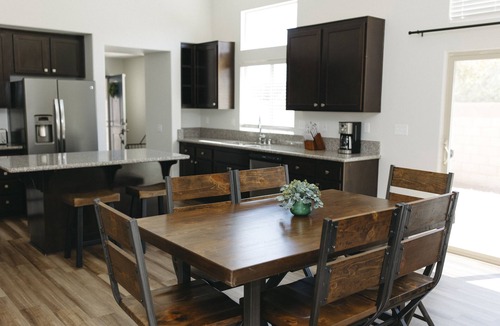 Menifee House | Menifee Border Home in the Canyon Hills Neighborhood