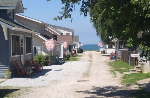 Geneva-on-the-Lake Cottage | Middle of the strip! Lake Escape TOO, Sleeps 11, on private lane with lake view.