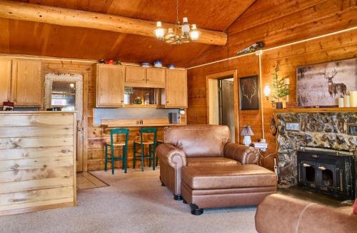 Alpine Village House | Milner Pass Cabin by StayLage