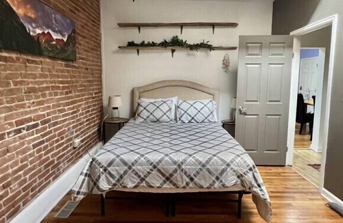 Idaho Springs Apartment | Miner Street Gold - Downtown Idaho Springs