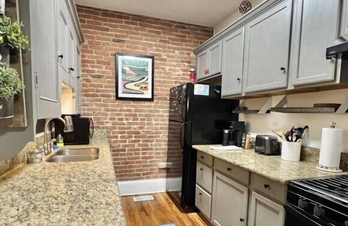 Idaho Springs Apartment | Miner Street Gold - Downtown Idaho Springs