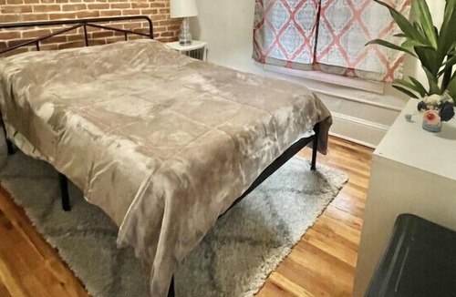 Idaho Springs Apartment | Miner Street Gold - Downtown Idaho Springs