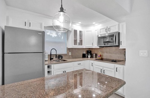 Almont Apartment | Modern 1BR Beach Stay | Heated Pool + Parking
