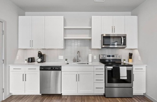 Dupont Apartment | Modern 1BR Near Denver Airport!