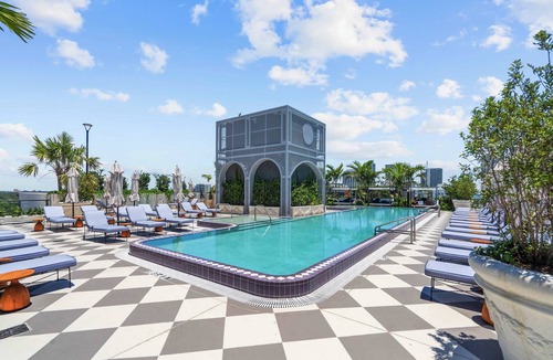 Wynwood Art District Apartment | Modern 1BR | RoofPool | 30Min World Cup Stadium