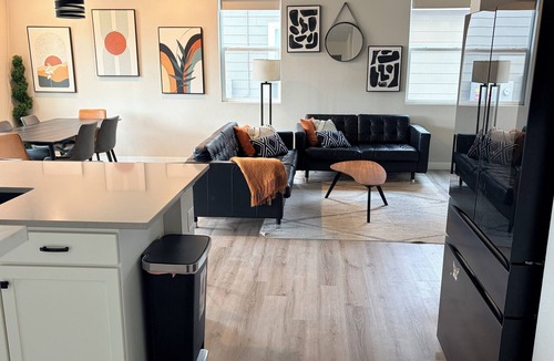 Brighton House | Modern 4-bedroom house in Quiet Brighton, Near Major Highways & DIA