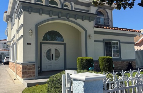 Rosemead House | Modern 4BR Home + Near DTLA and Parks #TravelSGV