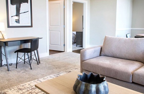 Briargate Apartment | Modern Apartment in Prime Location (ID5260X15)