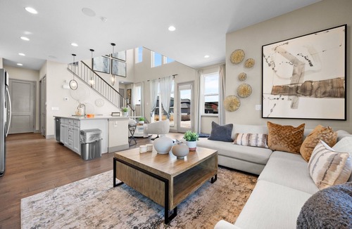 Aurora House | Modern Aurora Retreat | Near Airport & Gaylord | Mountain Views