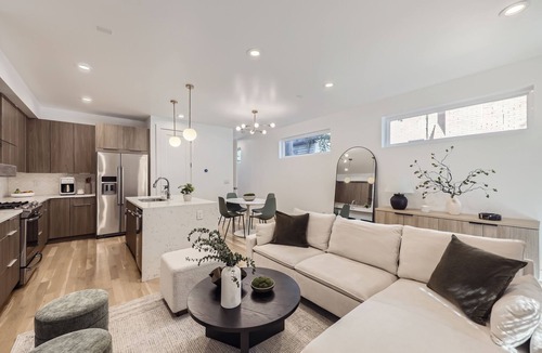 Congress Park House | Modern Congress Park Retreat