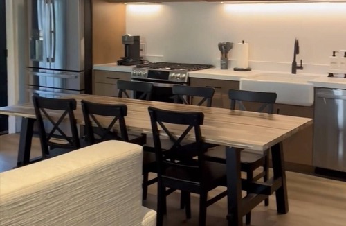 Midway Hotel | Modern Cottage w/Kitchen, Fireplace, Breathtaking Outdoor & Crater Hot Spring