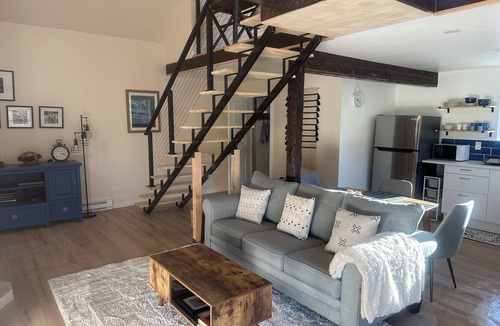Evergreen House | Modern Cozy barn by the creek