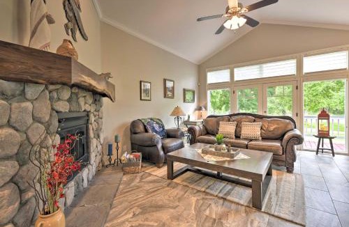 Dalton Ranch House | Modern Dalton Ranch Golf Club Home w/Mtn View