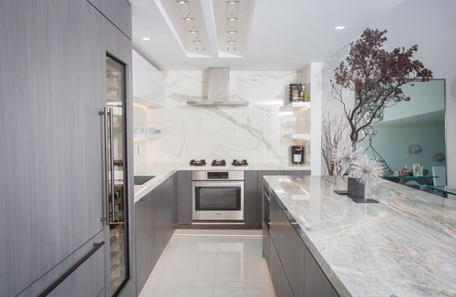 Del Mar House | Modern Dream! Amazing views of Ocean! Walk to the Beach with Pool and Spa!