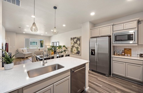 Fort Collins House | Modern Farmhouse Townhome – Great Central Location