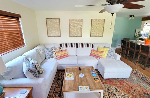 Nob Hill House | Modern, Fully Stocked, Nob Hill Home