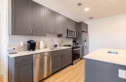 Sun Valley Apartment | Modern Luxury Mile High : Panoramic Broncos Stadium Views
