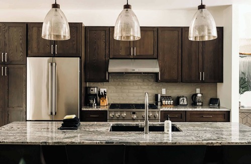 Silverthorne House | Modern Mountain Townhome | Rooftop Hot Tub