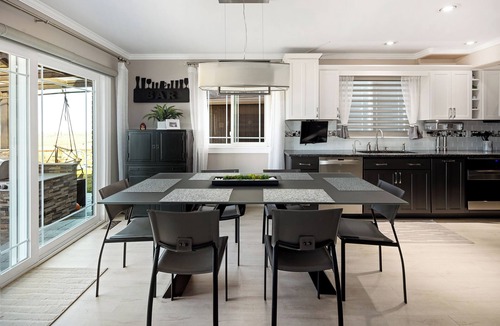 Broomfield House | Modern Oasis w/Panoramic Views - Swim Spa + Steam Shower + Theater