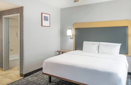 Canonsburg Hotel | Modern Two King Suites with Space, Style, and Easy Access to Attractions