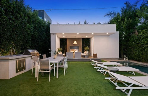 Tri-West Villa | MODERN VILLA IN WEST HOLLYWWOD