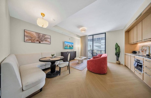 Wynwood Art District Apartment | Modern Wynwood Studio | Rooftop Pool & Gym Access