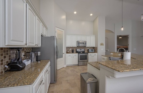 Fort Mohave House | Mohave Desert Pool Home