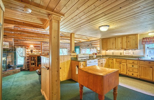 Allenspark Cabin | Mojo in the Mountains - Log Cabin + Wild basin RMNP