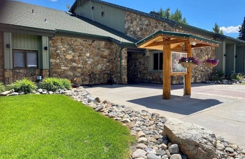 Breckenridge Cabin | "Mom's House" Premier 2 bed 2 bath Breckenridge Chalet