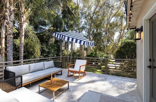 Eucalyptus Hill House | Montecito Escape Walk to Beach + Hot Tub