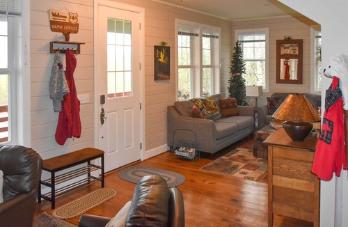 Warm Springs Cabin | Moose Crossing Cabin on 2 Private Acres w/ Trails!