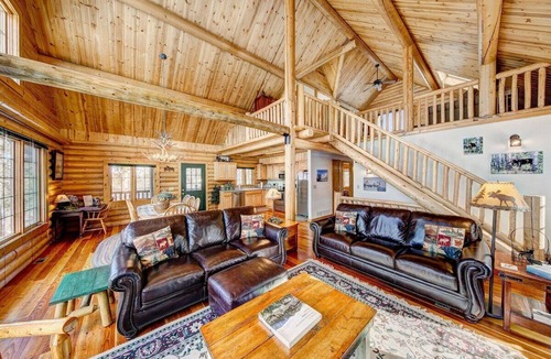 Carriage Hills Cabin | Moose Mountain Lodge - Secluded Log Home w/Beautiful Mountain Views