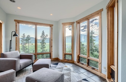 Grand Lake Cabin | Moose Ridge Cabin 5 Bedroom Cabin by RedAwning