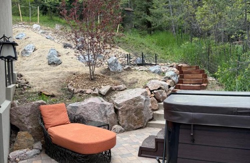 Morrison House | Morrison Colorado Mountain Getaway - Red Rocks